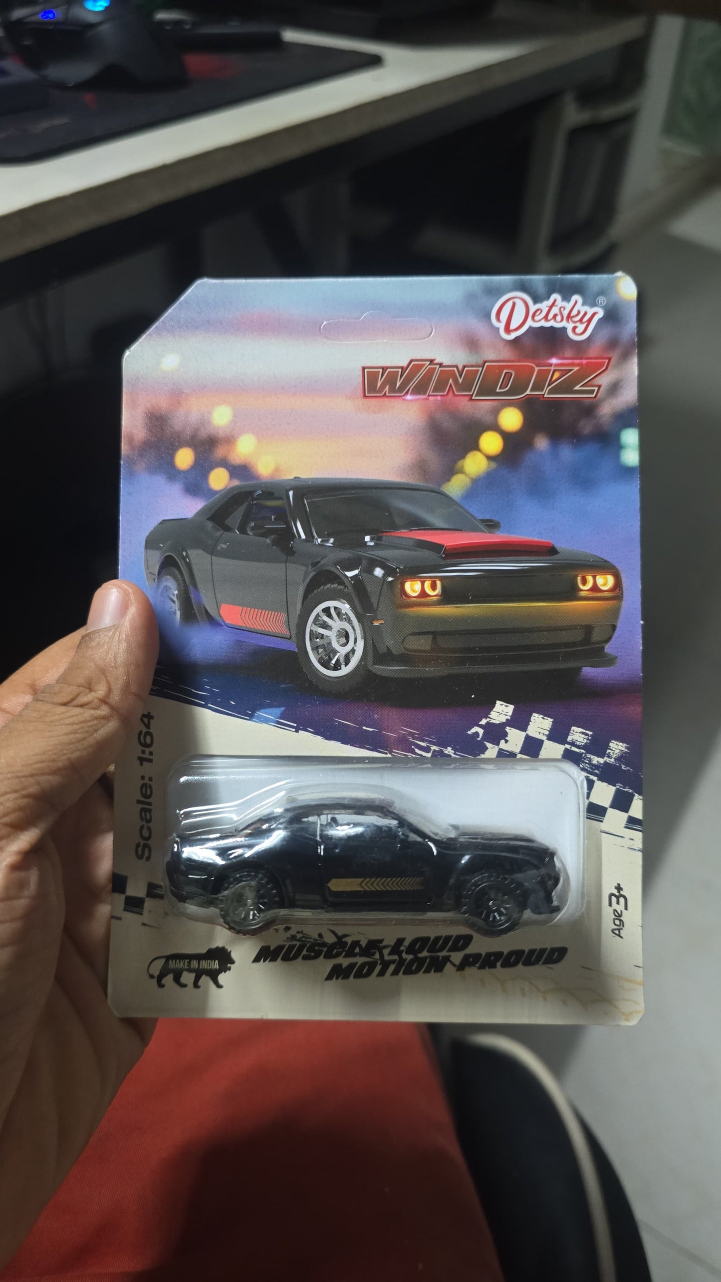 1:64 Dodge Challenger SRT Hellcat Mini Diecast Car